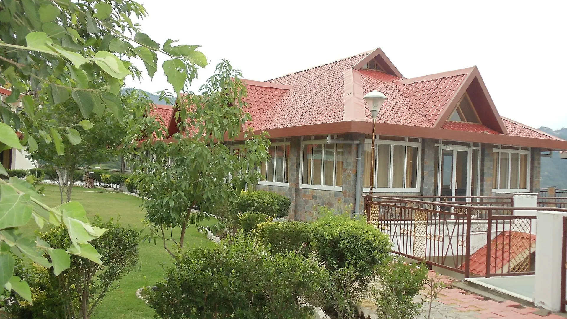 משוברה Manla Homes Resort