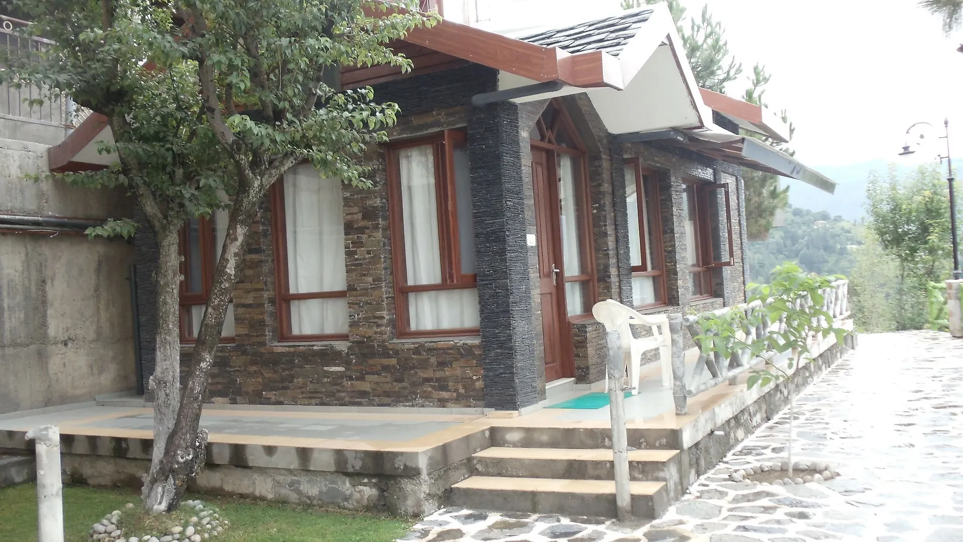 משוברה Manla Homes Resort