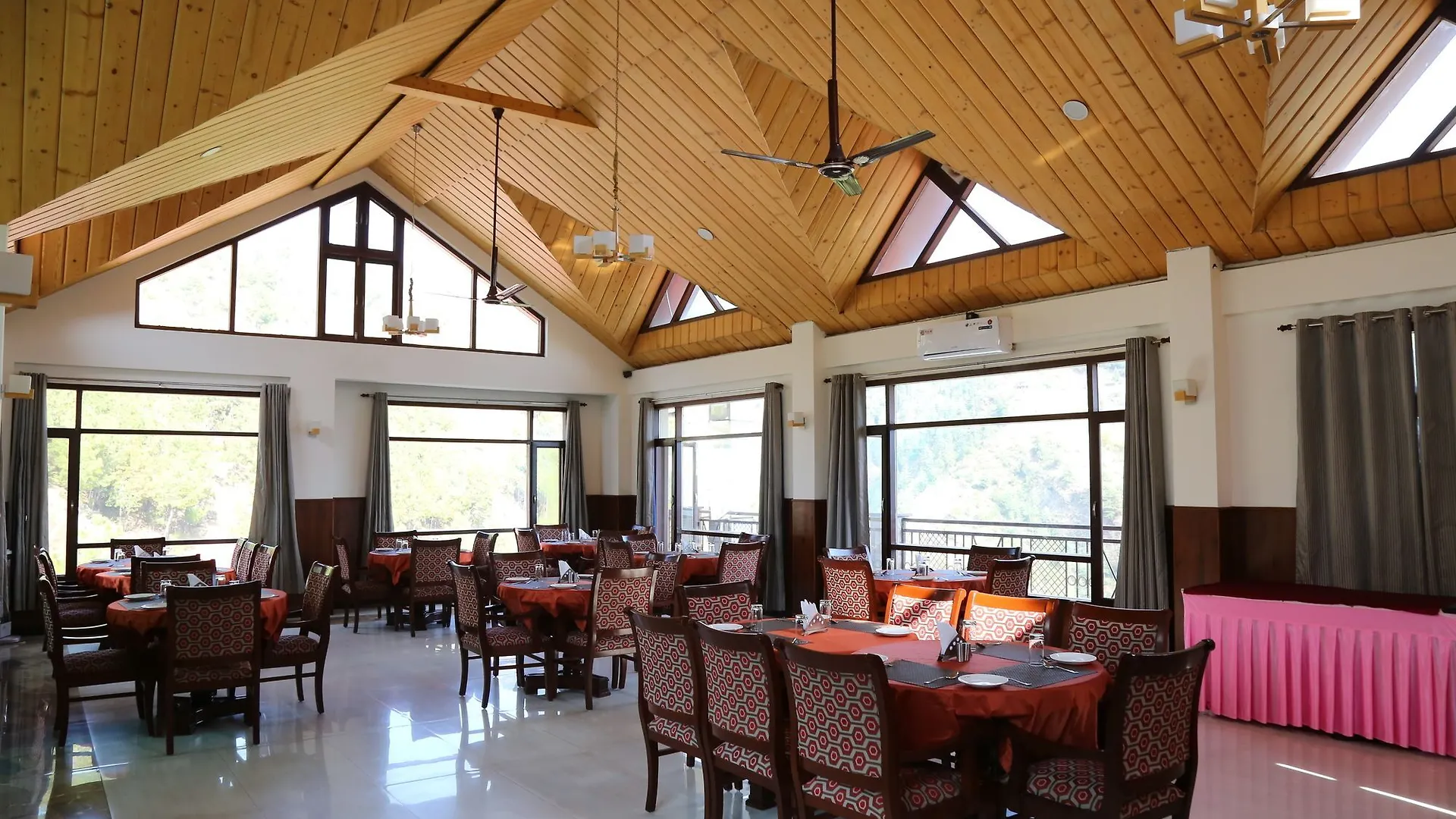 משוברה Manla Homes Resort