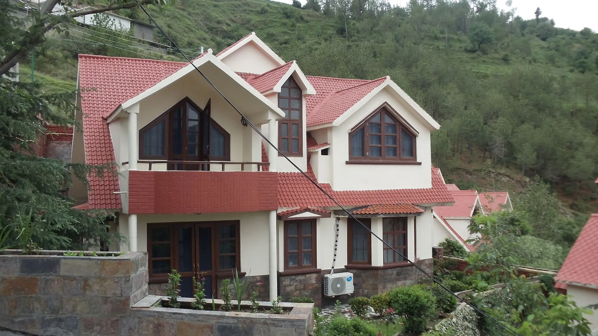 משוברה Manla Homes Resort