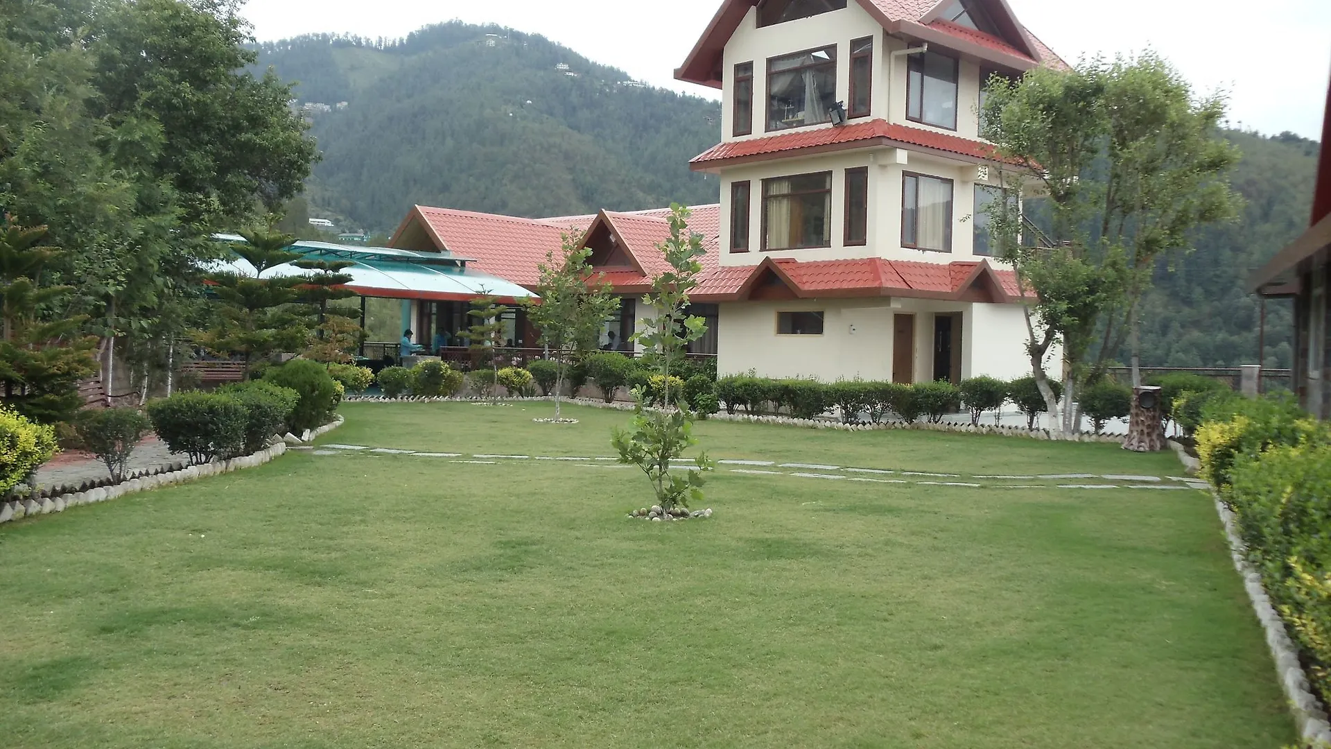 Manla Homes Resort Mashobra 2*,  India