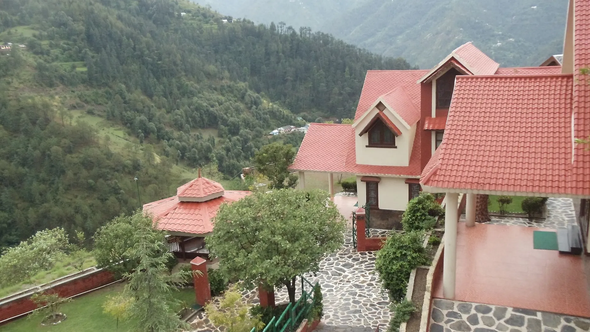 Hotel Manla Homes Resort Mashobra