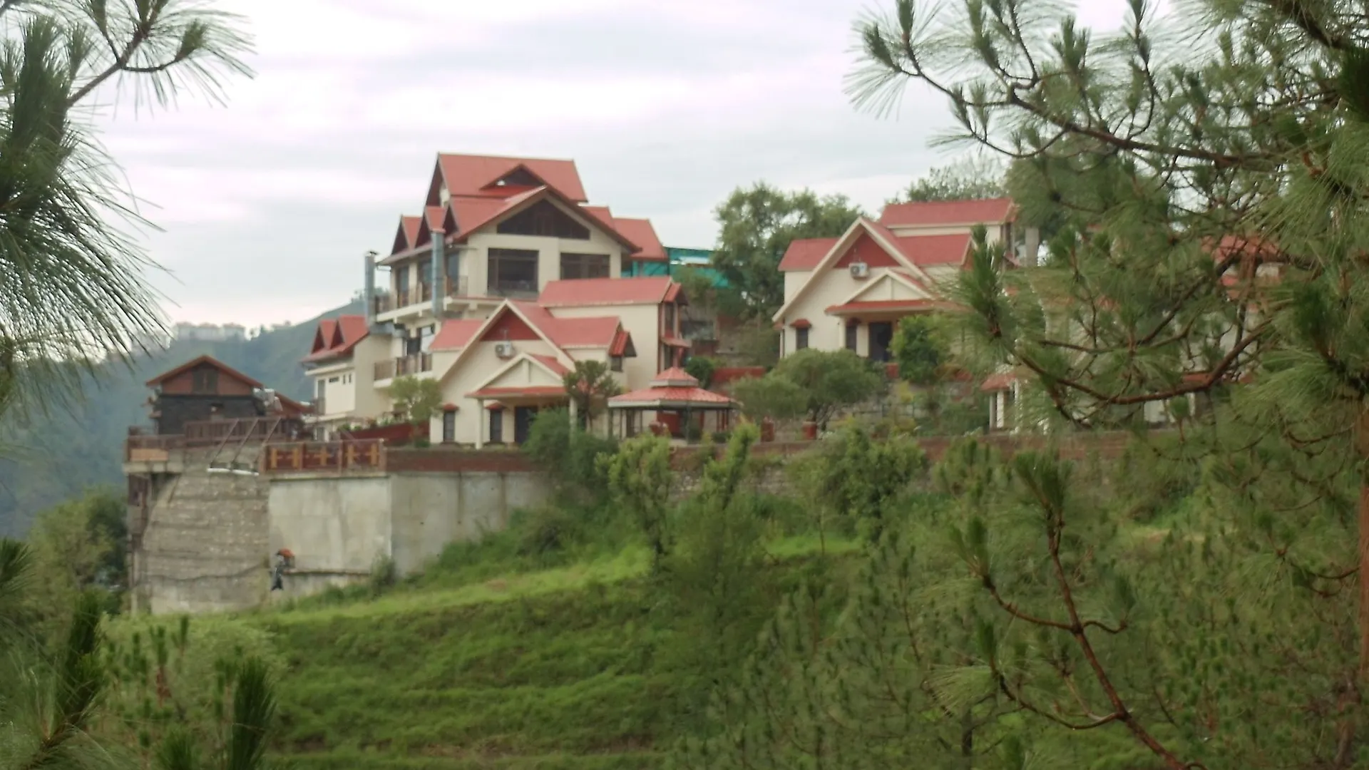 Manla Homes Resort Mashobra Hotel